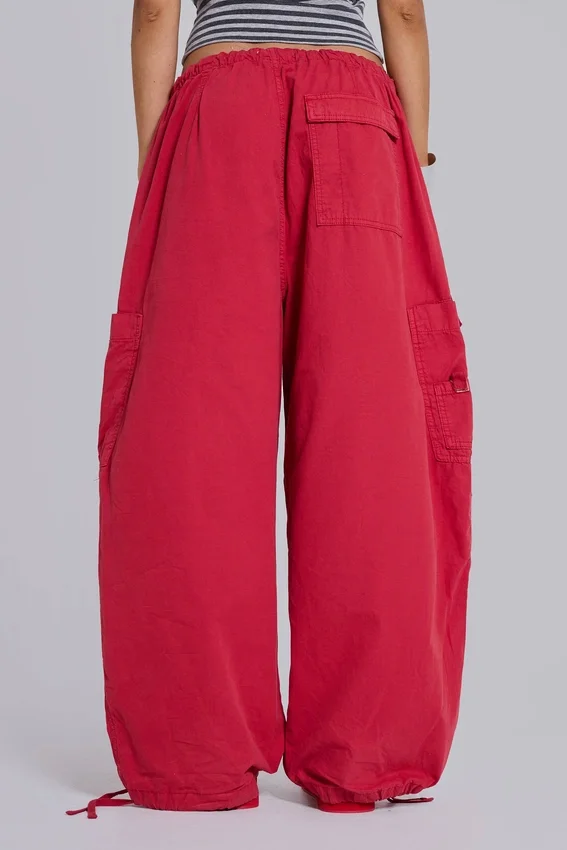 Röda Parachute Cargo byxor
