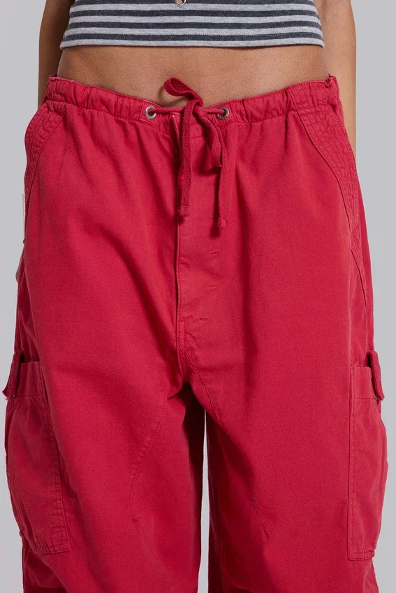 Röda Parachute Cargo byxor