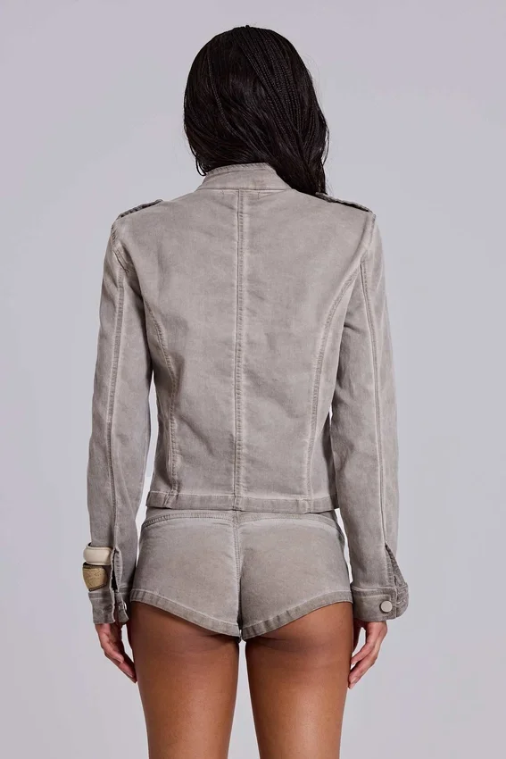 Rebel Military minishorts i färgen Clay