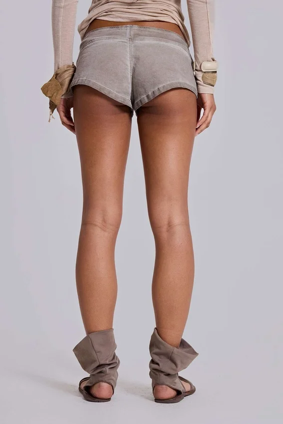 Rebel Military minishorts i färgen Clay