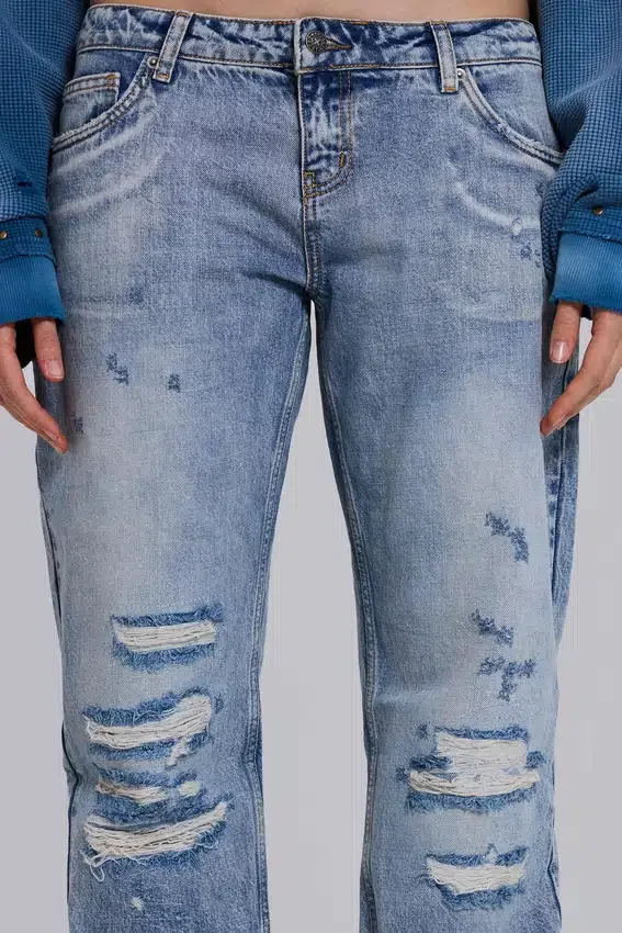 Rider-jeans med låg midja och raka ben i ljus tvätt