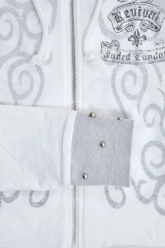 Rock Revival grafisk hoodie med nitar