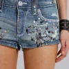 Rock Revival-minishorts i denim med dekorationer