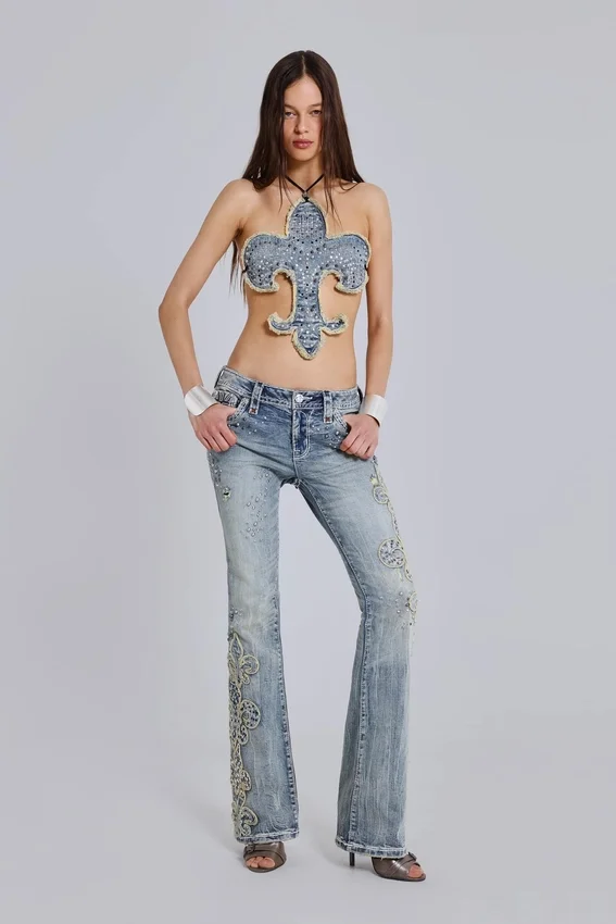 Rock Revival topp med nitar och Fleur de Lis-motiv