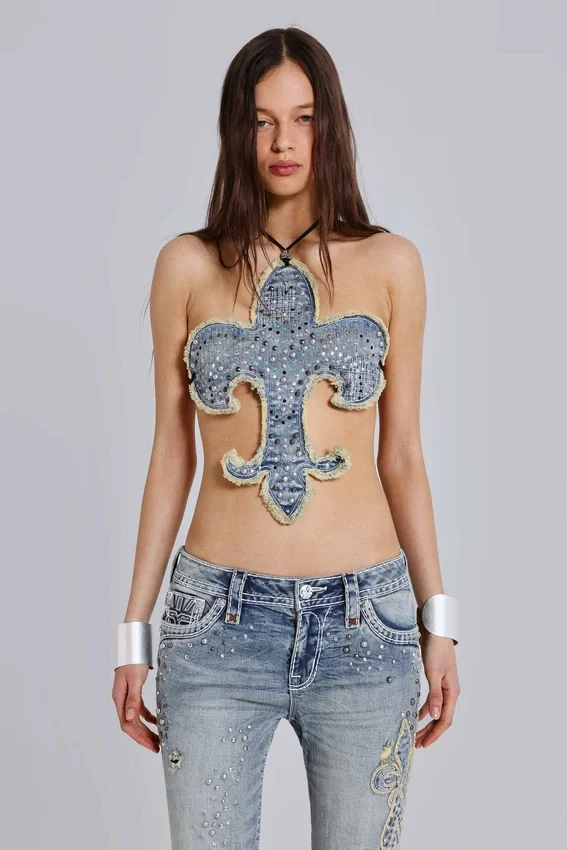 Rock Revival topp med nitar och Fleur de Lis-motiv