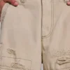 Sandfärgade cargoshorts