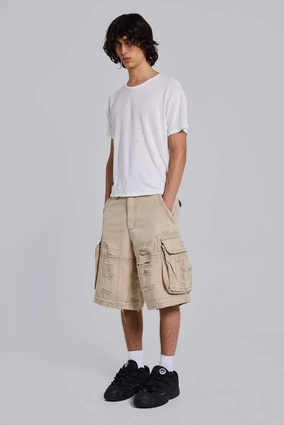 Sandfärgade cargoshorts