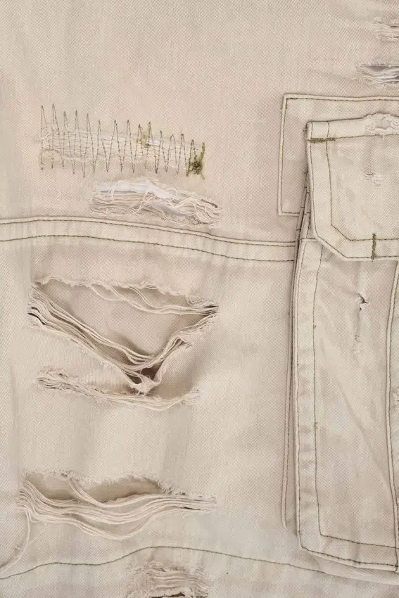 Sandfärgade cargoshorts
