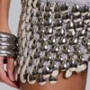 Selka sarong i virkat med metallpärlor