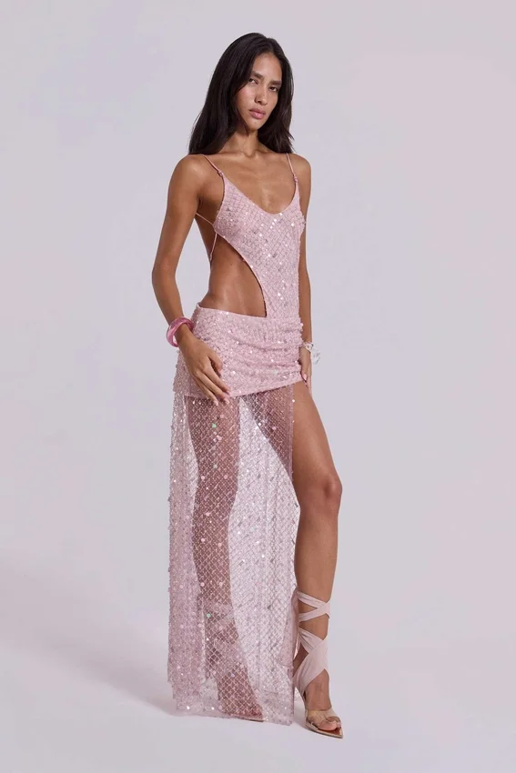 Stellar asymmetrisk maxiklänning med handpärlor i rosa