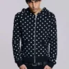 Svart hoodie med prickar