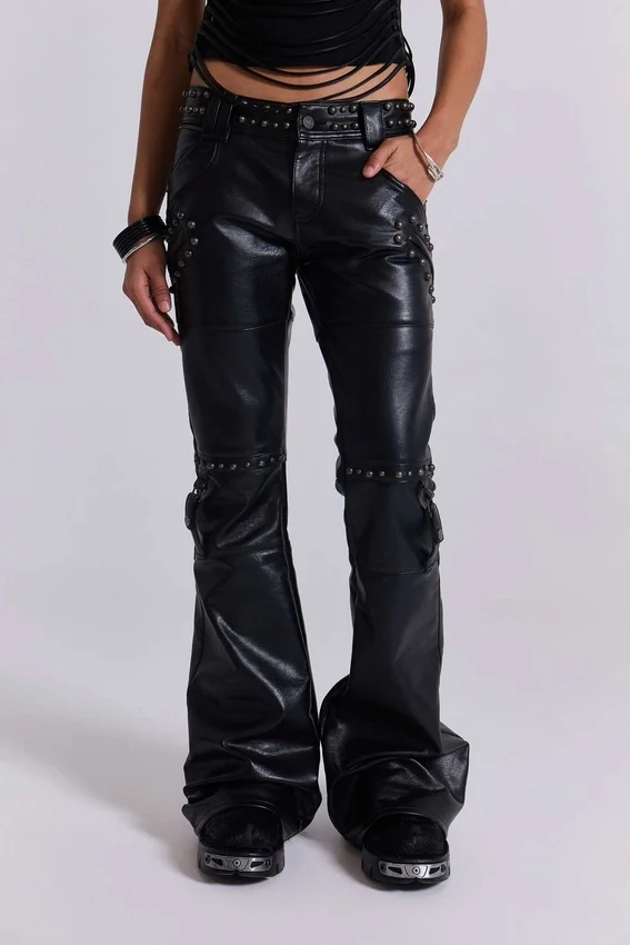 Svarta Carbon Black Studded Drift Bootcut-byxor