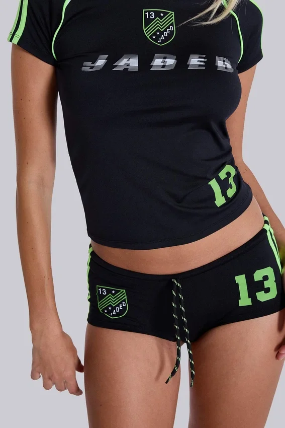 Svarta fotbollsminishorts nr 13