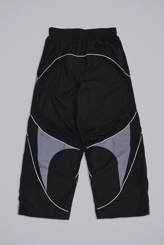 Svarta joggingsbyxor med paneler i Vapor-modell