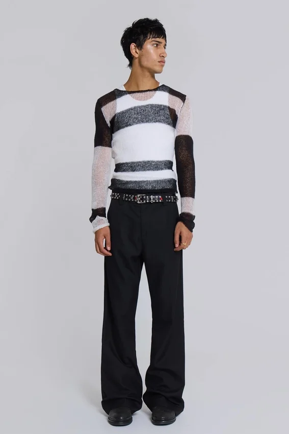 Svarta kostymbyxor med bootcut-passform