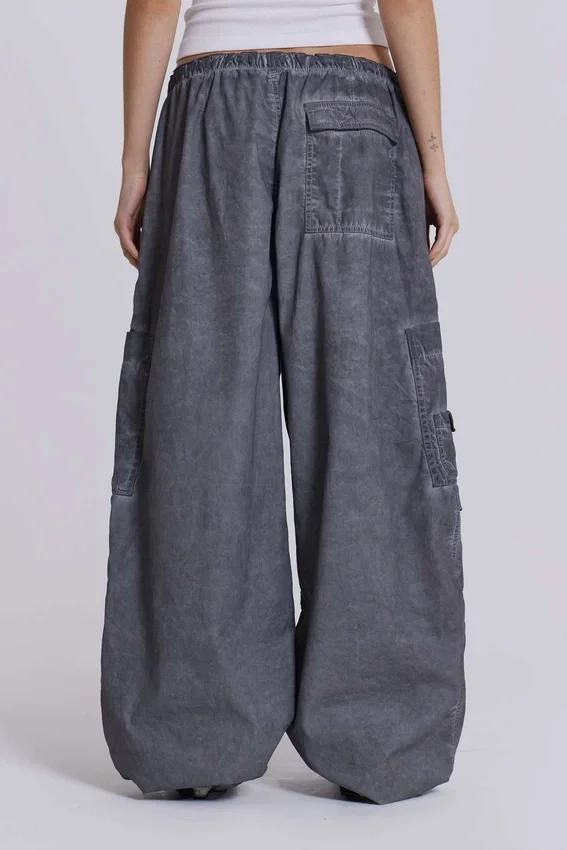 Svarta Parachute Pants i oljetvätt