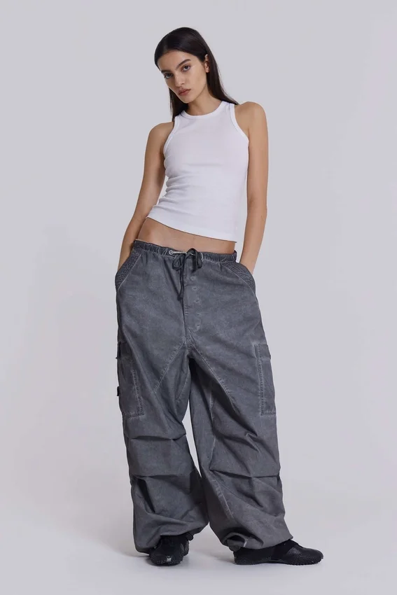 Svarta Parachute Pants i oljetvätt