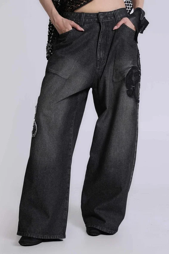 Svarta XL Colossus Jeans med upphöjd broderi