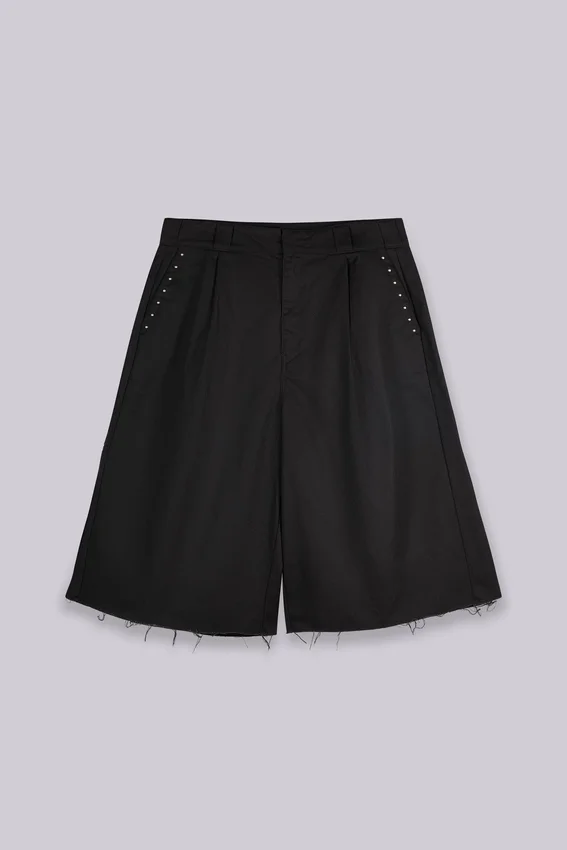 Svarta XL Goliath Shorts med nitar