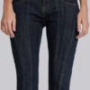 Trinity Cooper-jeans med utsvängda ben