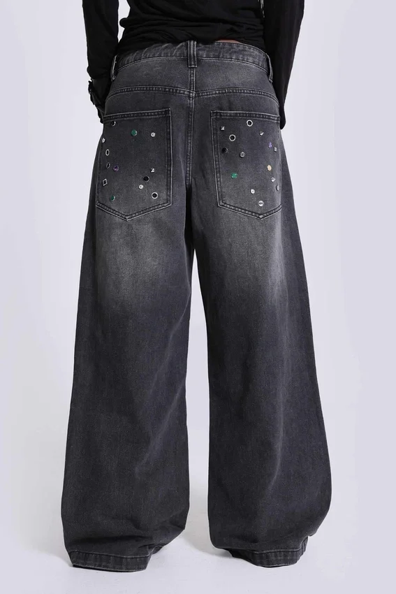 Trixa Colossus Jeans med smyckesnitar