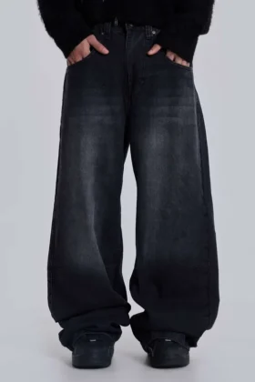 Tvättade svarta Colossus Jeans