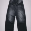 Tvättade svarta Colossus Jeans