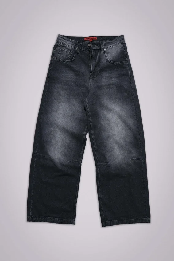 Tvättade svarta Colossus Jeans