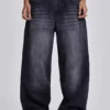 Tvättade svarta Colossus Jeans