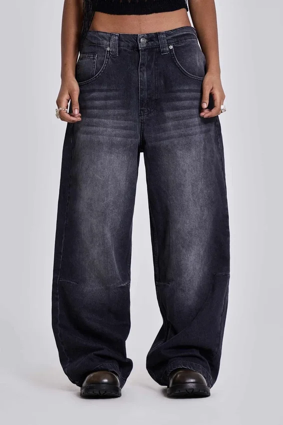Tvättade svarta Colossus Jeans