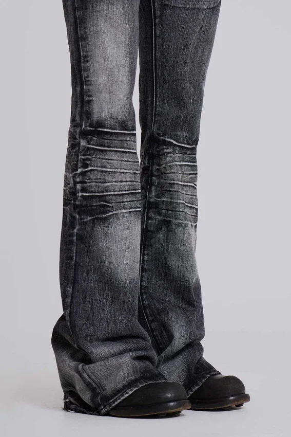 Tvättade svarta Drift-jeans med bootcut