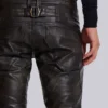 Tvättade svarta PU Drift-jeans med utsvängda ben